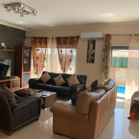 Casa Dos Sonhos Villa *